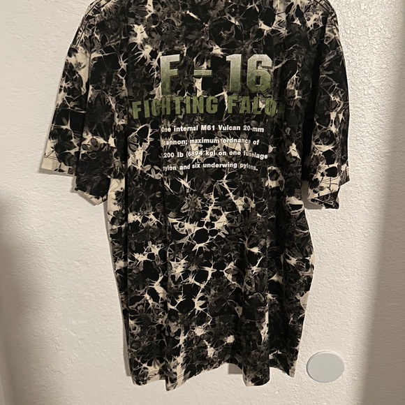 F-16 Fighting Falcon Mens T-shirt Size XL - Picture 3 of 4